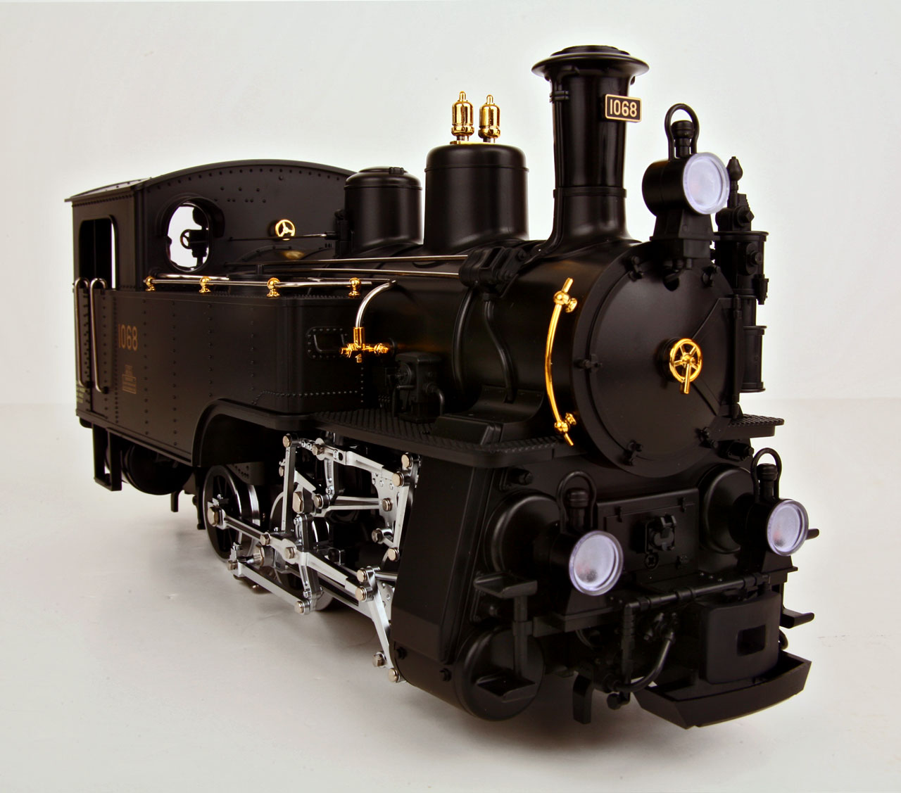 LGB 21471 MTS/DCC SBB-Brunig HG 3/3 Rack Steam Locomotive Right Front