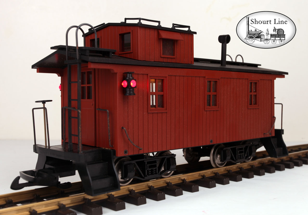 HLW 05010 Standard Caboose Mtl Whls Power Pickup Interior and Exterior Lighting